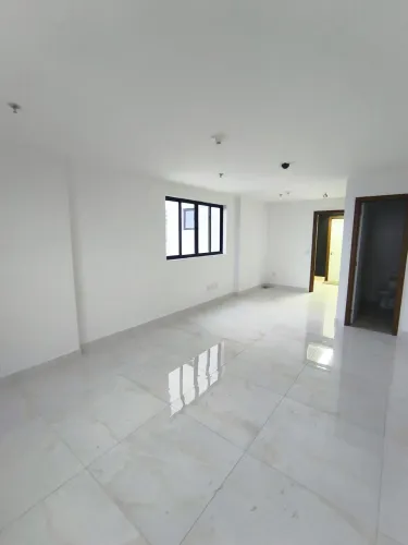 Sala para locação no empresarial Ronaldo Cunha Lima.