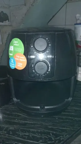 Vende-se Airfryer, seminovo