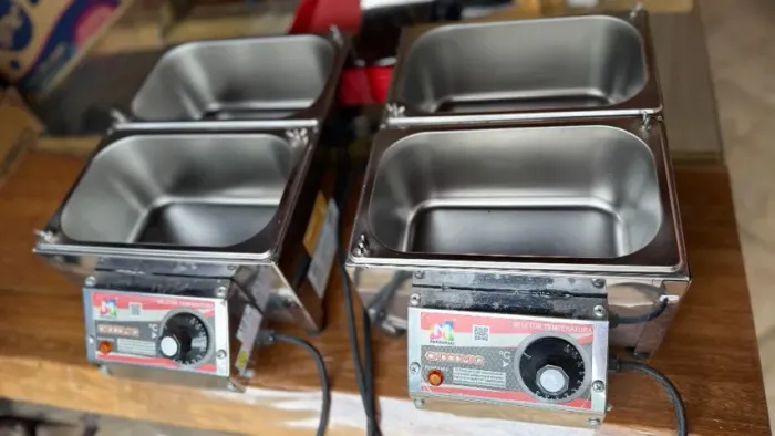  2 DERRETEDEIRAS RECHAUD 5LITROS 127 VOLTS