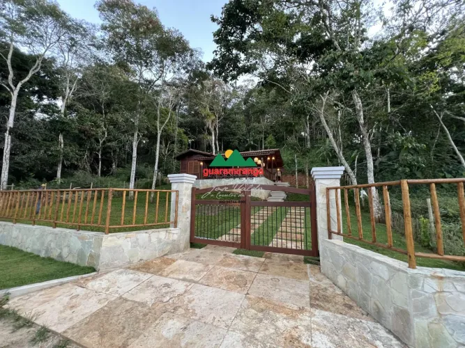 Chalé com 120 m², em um terreno de 1.000 m² com 03 quartos sendo 01 suíte em Gua