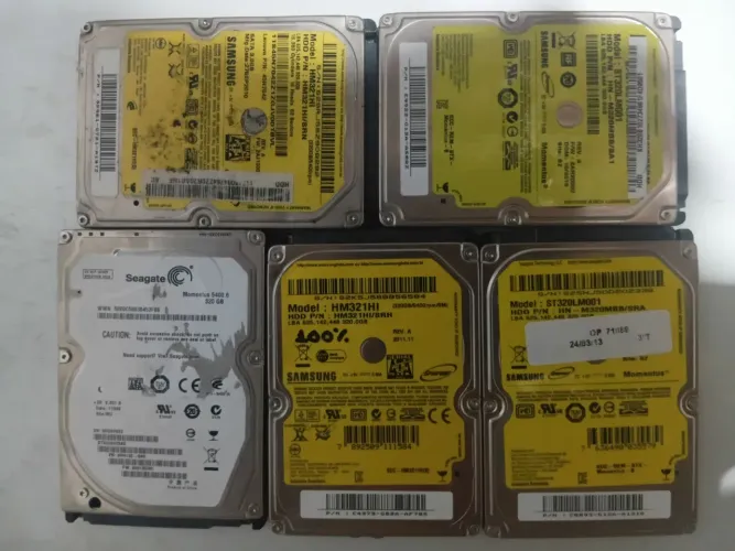 Hds de notebook de 500 e 320 gigas