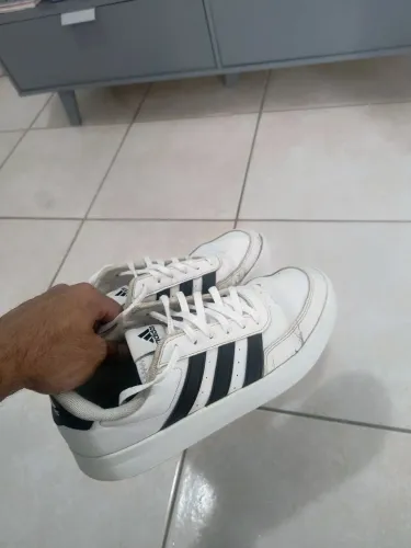 Tênis Adidas original, tamanho 41 