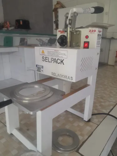 Máquina de Selagem Selpack, Para Marmitas, Sopas, Caldos e Outras Refeições