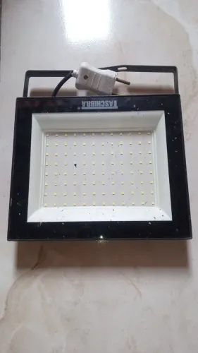 Vendo Refletor, funcionando perfeitamente!