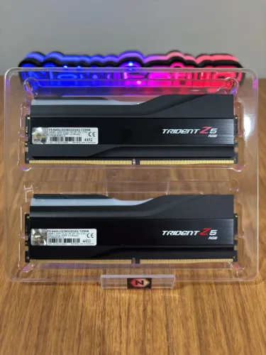 Memória RAM 64GB - G.Skill Trident Z5 RGB 64GB (2x32GB), 6400mhz, CL32, XMP 3.0, Preto