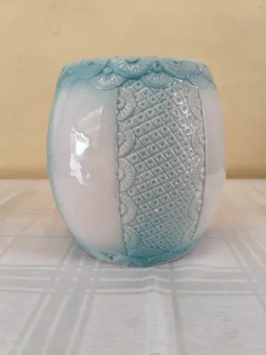 Vaso decorativo de cerâmica esmaltada vintage