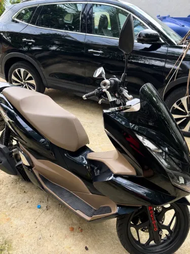 Pcx 160 DLX único dono, muito nova 