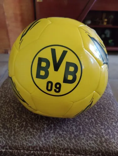 Bola Campo Puma Fan Borussia Dortmund Nova 120,00 reais