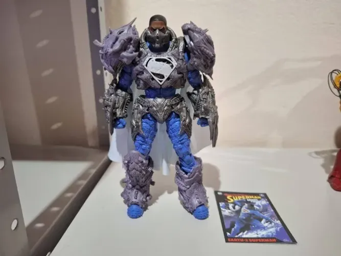 Val-Zod Superman Earth 2 -Ghost Of Krypton McFarlane Toys