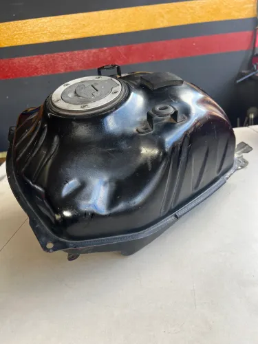 Tanque Yamaha Fazer 250 18/20 Original Usado