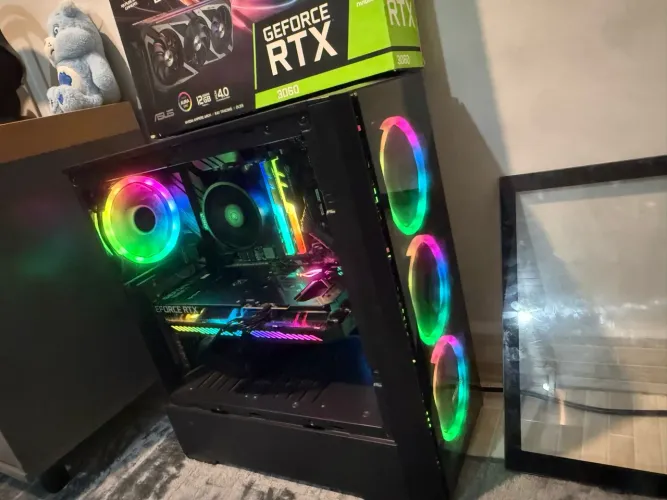 Pc gamer Ryzen 5, RTX 3060 Rog Strix, 16Ram