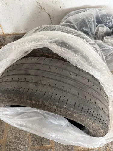 PNEU GOODYEAR 215 55 R17