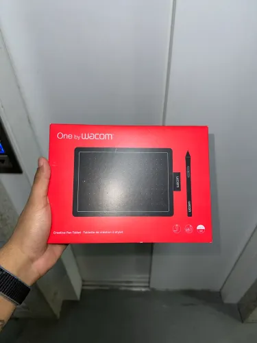 Mesa Digitalizadora Wacom ctl472 LACRADA