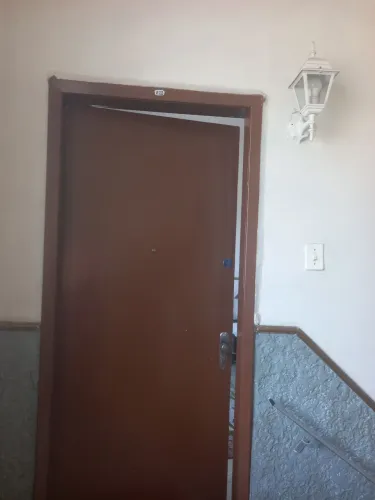 QUARTO PARA HOMENS - PENHA CIRCULAR
