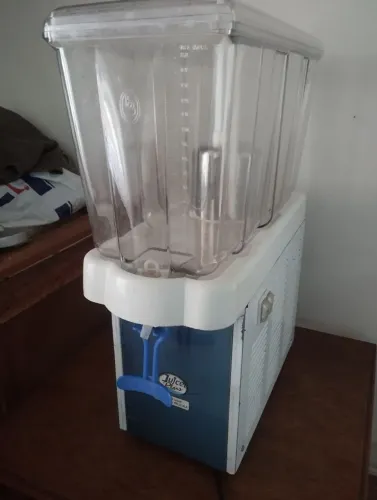 Refresqueira Begel 16 lts nova 
