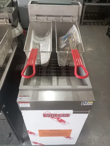 NZ. Fritadeira industrial a gás Lg300 VULCAN