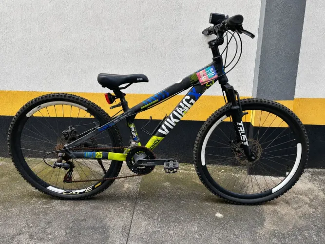 ? VikingX Tuff 25 Aro 26 - 21 Marchas | Freio a Disco | Suspensão Dianteira