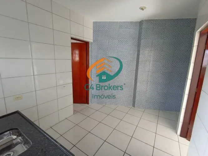 Casa em Vila Nova Galvão - São Paulo