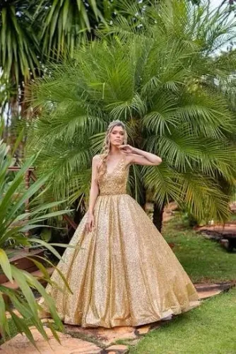 vestido dourado muito bem acabado feminino tamanho g