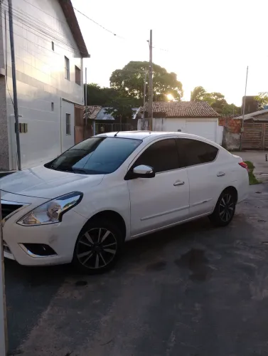 Nissan Versa SL 1.6 16V Flexstart 4P Aut. 2018