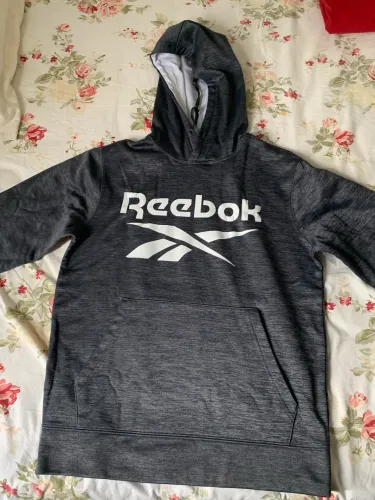Moletom Reebok cinza tamanho P