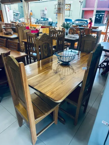 Mesa de jantar 