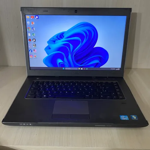 Notebook Dell Vostro 3560 i5 3ª Geração | Radeon HD | 320GB HD