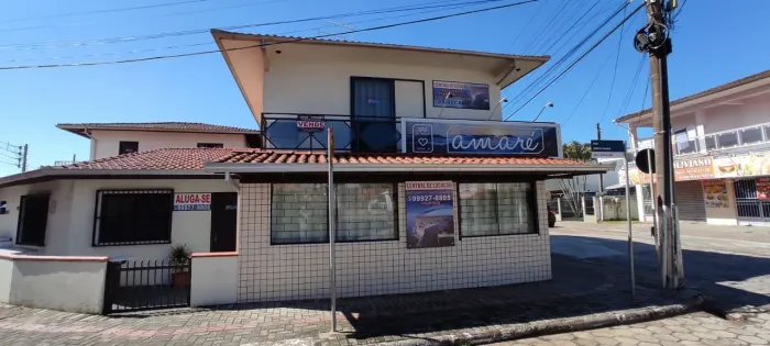 Kinet completa para ferias em Balneário Barra do Sul