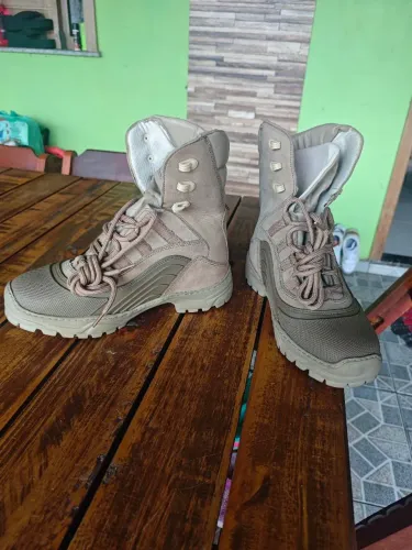 Vendo coturno novo