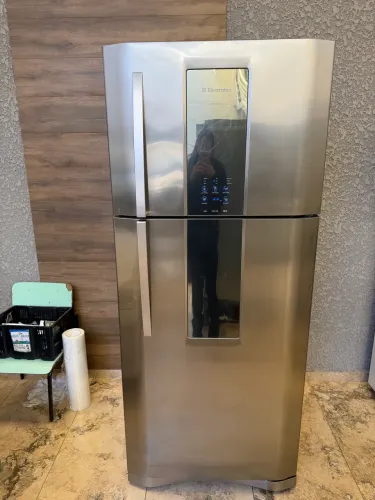 Linda Geladeira Electrolux Duplex Frost Free Inox