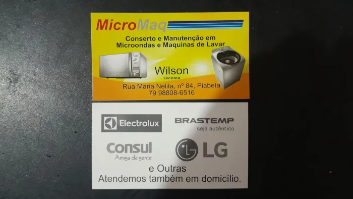 Coconserto de máquinas de lavar e microondas 