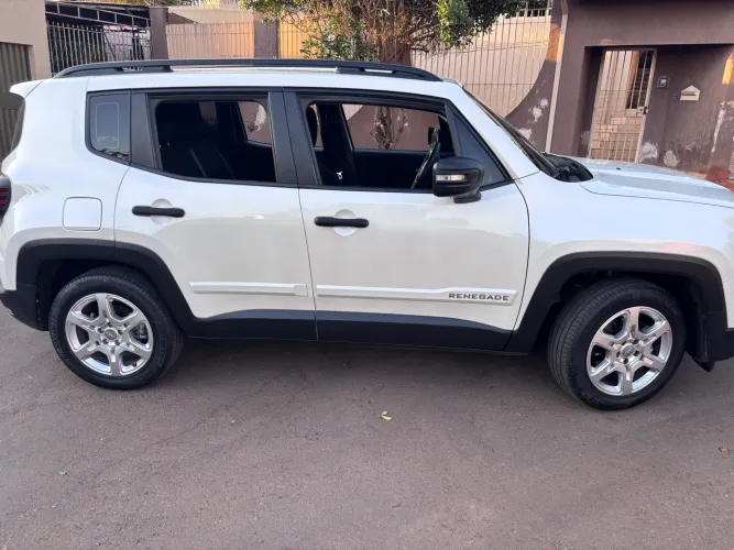 Jeep Renegade Sport T270 1.3 TB 4X2 Flex Aut. 2023
