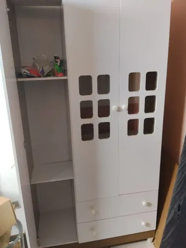 Guarda roupa infantil