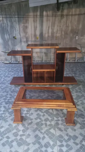 Lindo Rack com Mesa de Centro