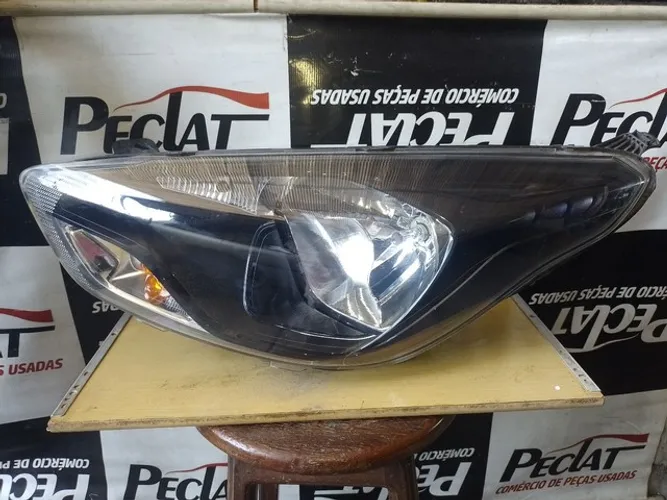Farol Ford Ka 2017