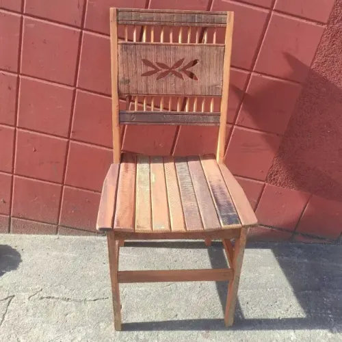 Cadeira Ana Folha Verniz Imbuia