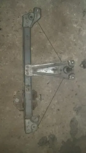 Elevador Manual do VidroTraseiro Direito Renault Logan 2020