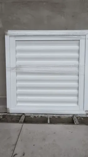 Porta Portinhola Ventilação