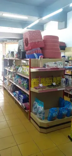 Gondolas de Aço SERAL Muito resistentes.