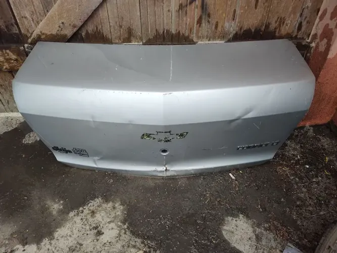 Tampa traseira porta mala Cobalt GM