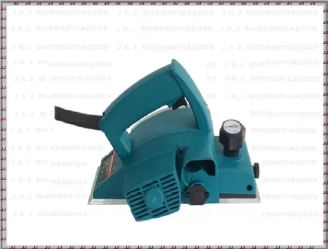 Plaina elétrica Nakasaki 800w 110v e 16500 rpm - Profissional