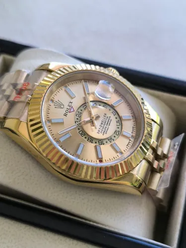 Relógio Rolex Sky Dweller 18k Gold Exclusivo 