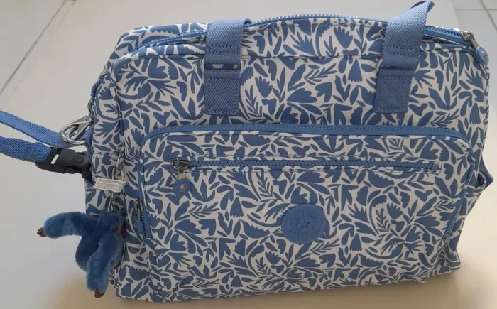 Bolsa Kipling Floral Azul