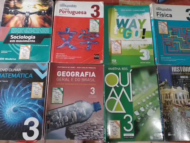 Livros Didáticos Ensino Médio