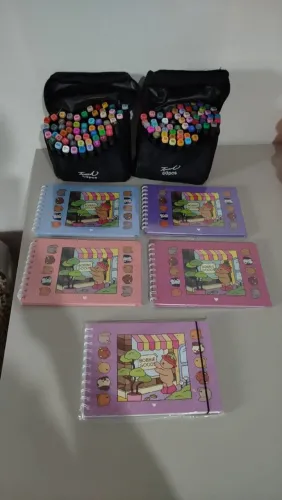 1 Kit canetinha 60 peças + 1 livro Bobbie Goods