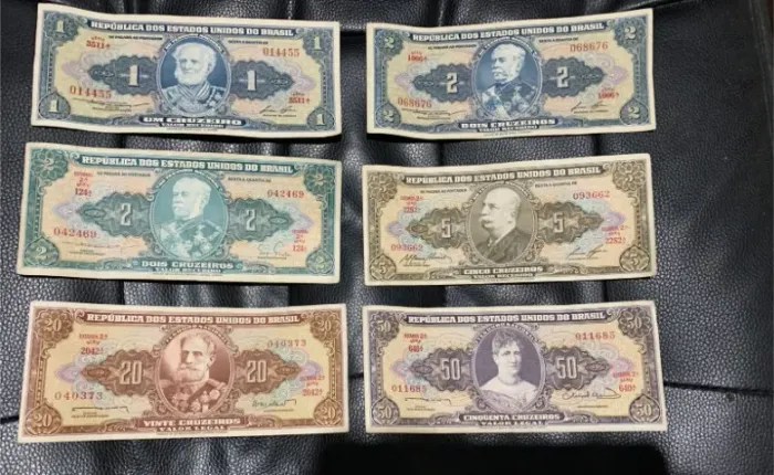 Lote com cédulas de 1 2 5 20 e 50 Cruzeiros República dos Estados Unidos do Brasil