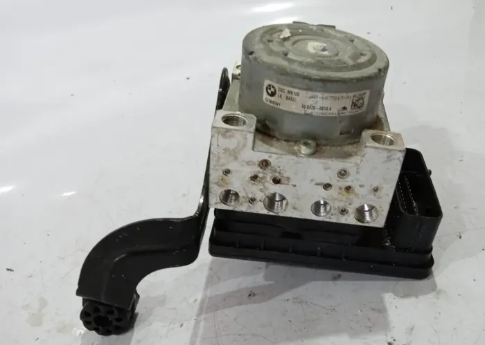Módulo Abs Bmw 120i 320i F30 2.0 2015 / 6875814