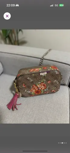 Bolsa importada Crossbody guess seminova 