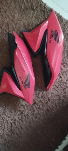 Vendo carenagem titan 160 2022