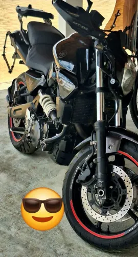 Vende-se MT 03 660CC 